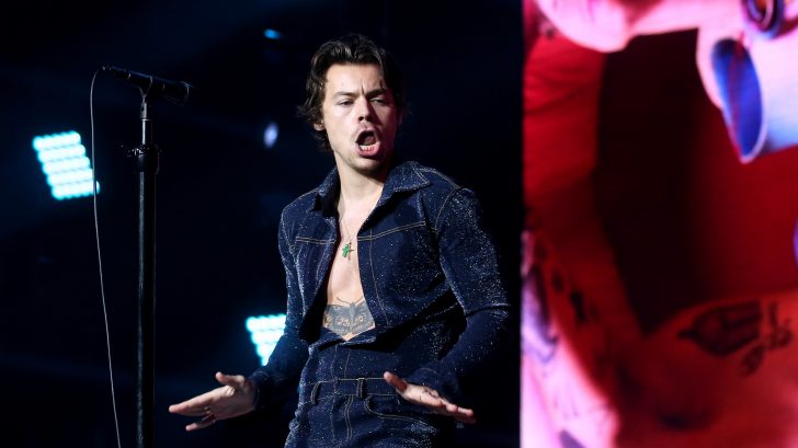 5 of our favourite Harry Styles performances - CelebMix