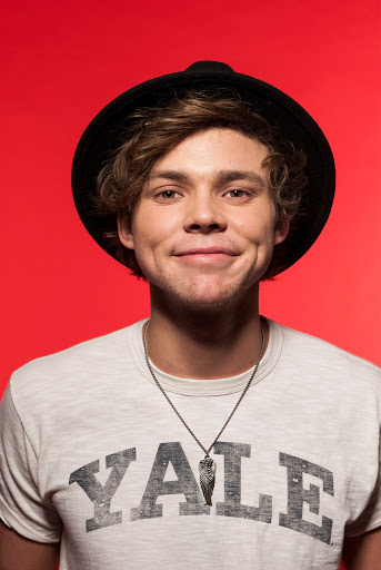 Ashton Irwin