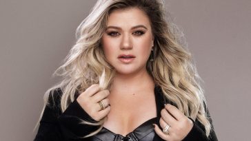 Kelly Clarkson