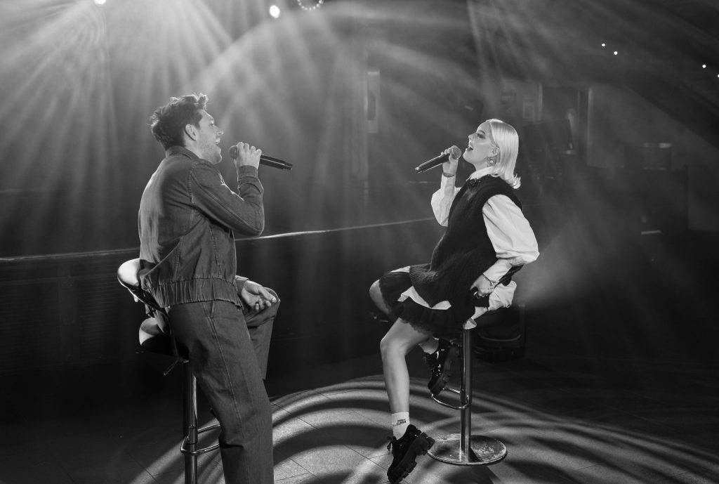 Niall Horan & Anne-Marie - Everywhere (Lyrics) (BBC Children In Need)