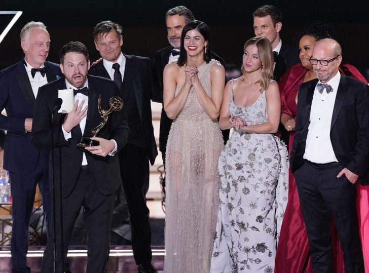2022 Emmy Awards Here's The Complete List Of Winners