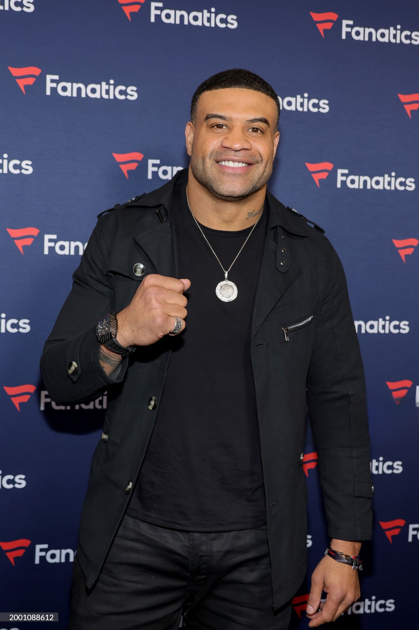 Former NFL Star Shawne Merriman Steals the Show with Gudalii Carbon