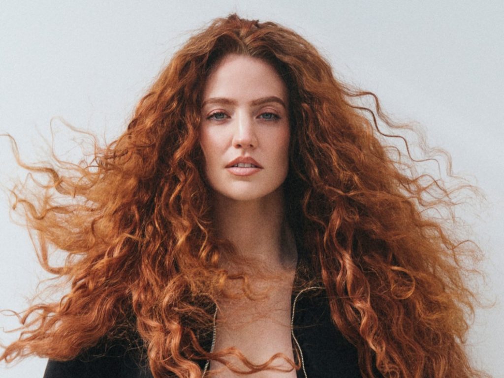 Jess Glynne