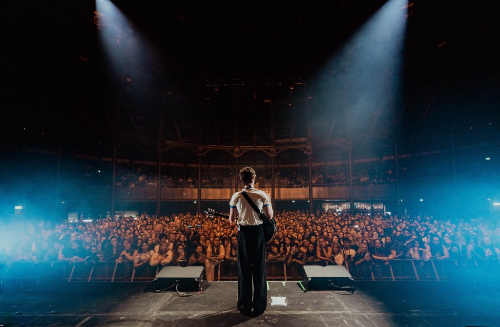 Henry Moodie performs at The Roundhouse (Image: Daisy Lola)