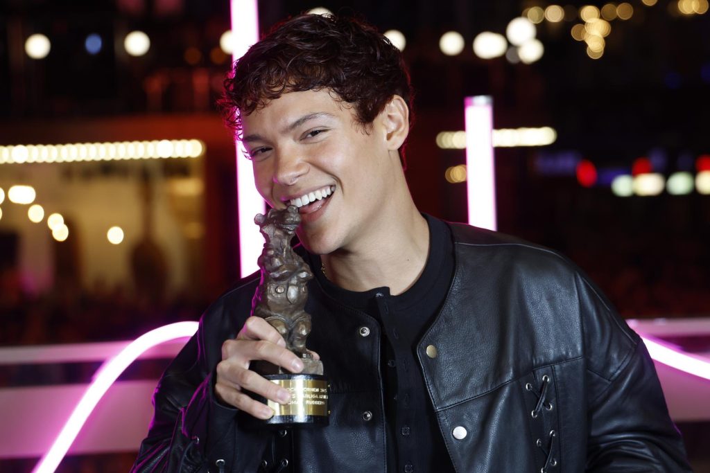 Omar Rudberg wins BIG at the 2025 Rockbjörnen Awards Omar Rudberg