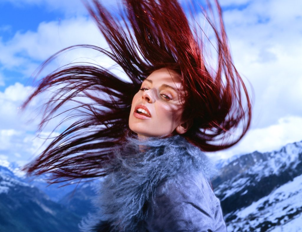 Rose Gray Turns the Volume Up With Deluxe Album ‘A Little Louder, Please’, Featuring JADE, Melanie C, and Shygirl! Rose Gray