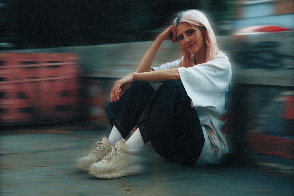 Emily Burns Steps Into Her Independent Era With Release Of Defiant New Single ‘Woodwork’ Emily Burns
